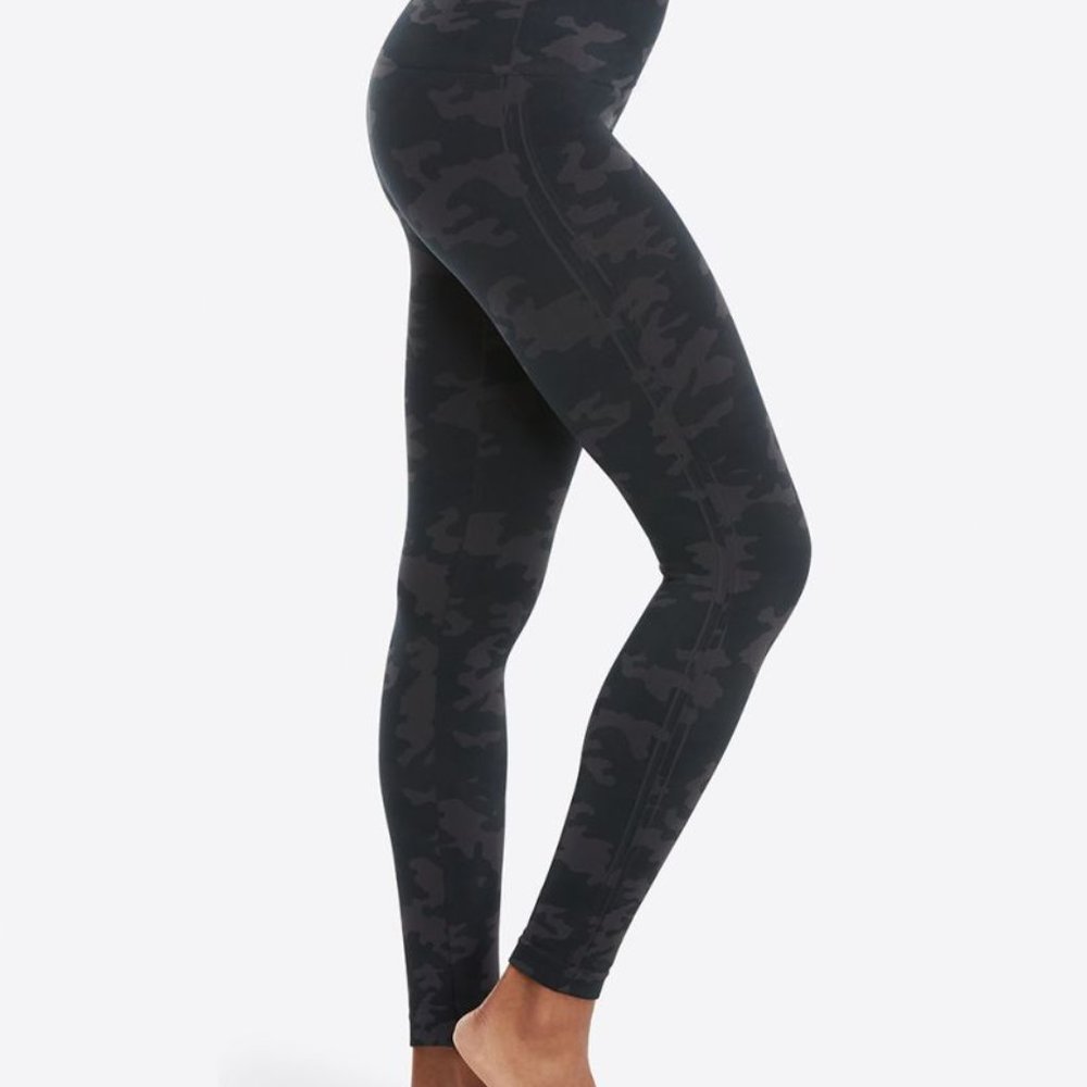 SPANX black camo Look at Me Now Seamless Leggings